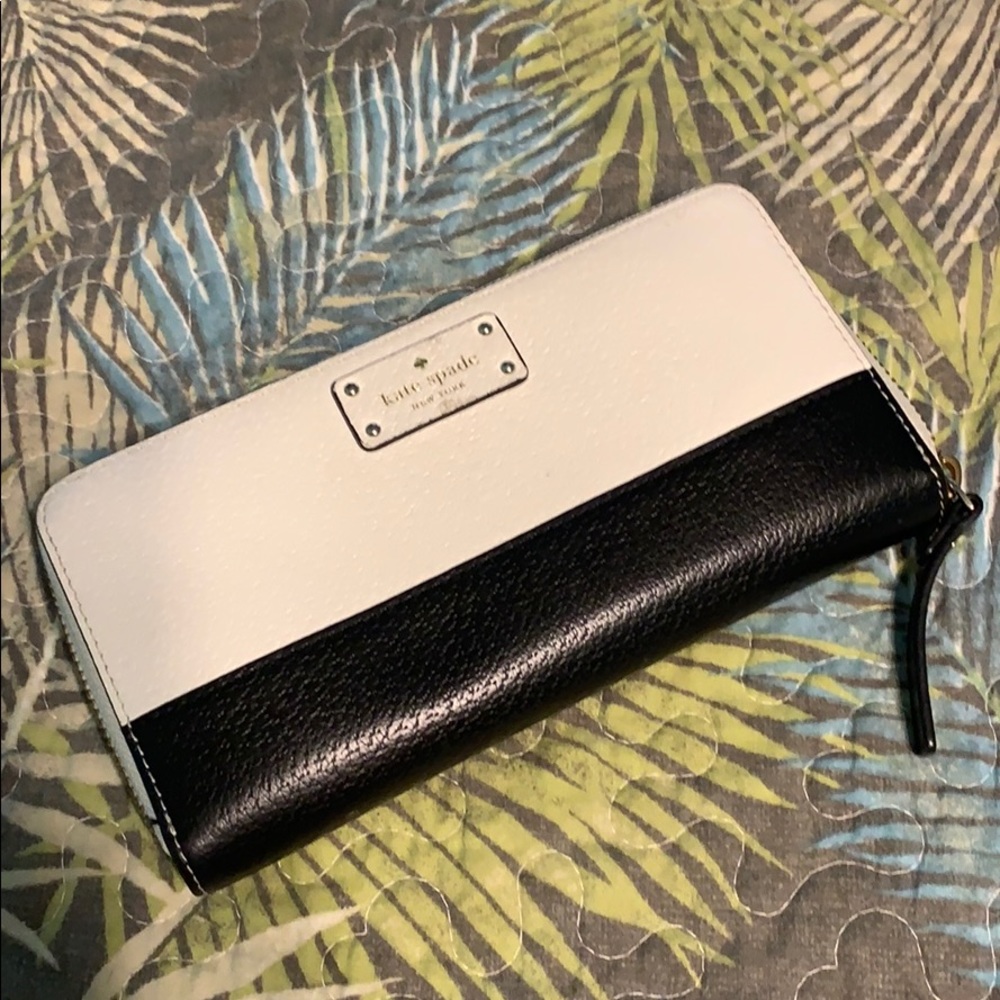 Kate spade wallet